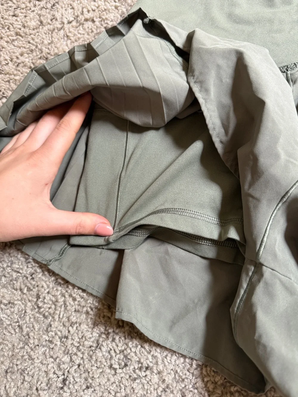 aerie Olive Green Athletic Shorts - Picture 3 of 4